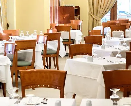 米提斯小皇宫海滩酒店 Rhodes City