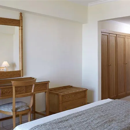 Hotel Mitsis Petit Palais 4*