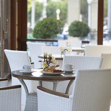 Mitsis Petit Palais Hotel